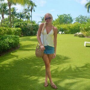 Meet your Posher, Rosalie